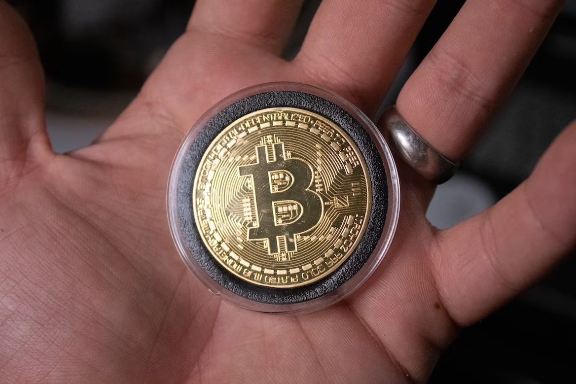 Criptoativos vs Ações